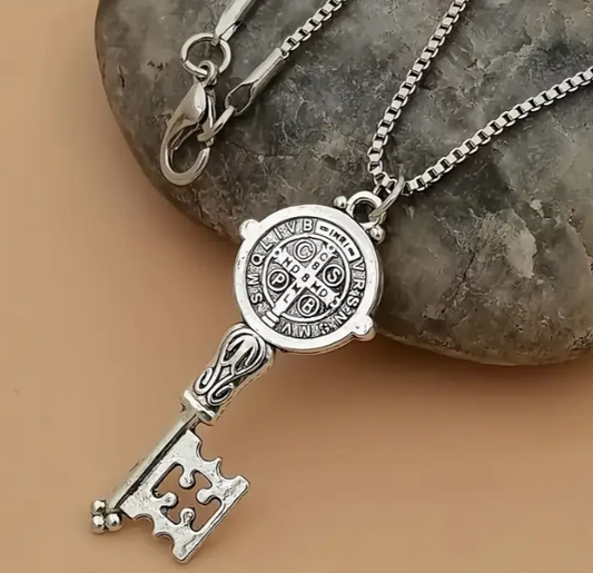 COLLAR LLAVE DE SAN BENITO