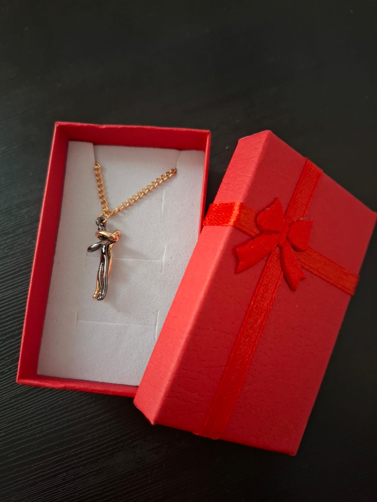 ABRAZO ETERNO + CAJA.